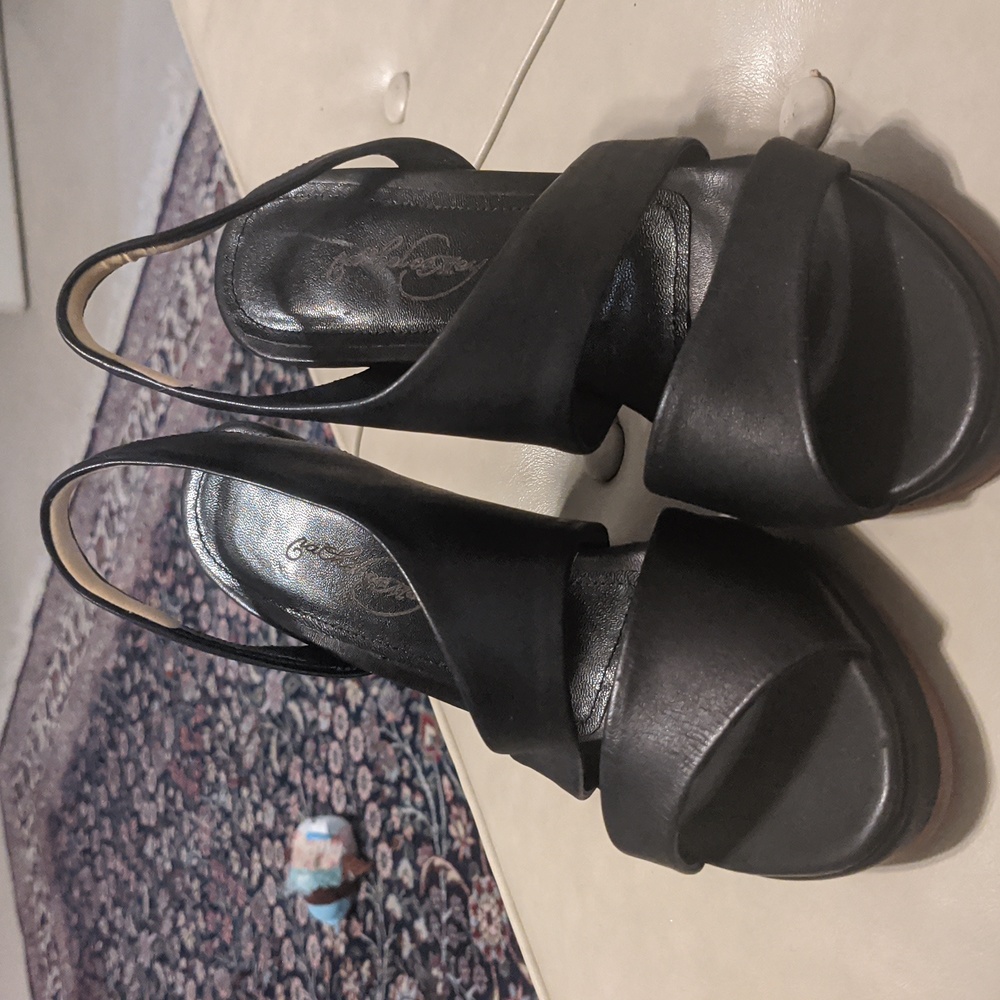 Black leather Rachel Comey heels 8
